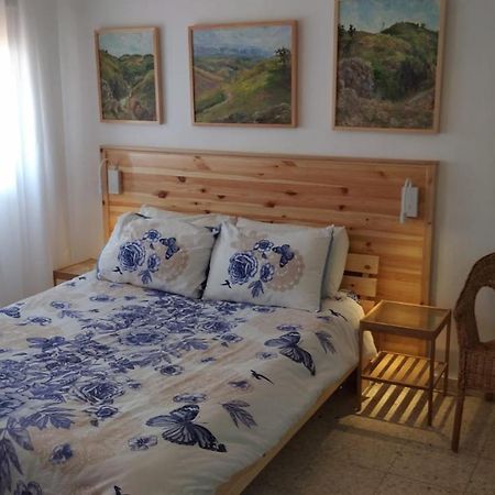 Jordan Valley One Room Apartment Menaẖemya Esterno foto