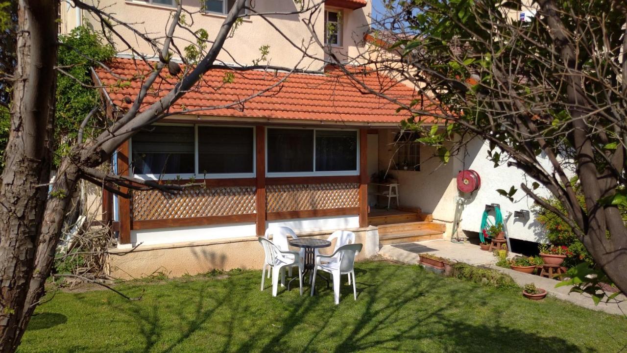 Jordan Valley One Room Apartment Menaẖemya Esterno foto