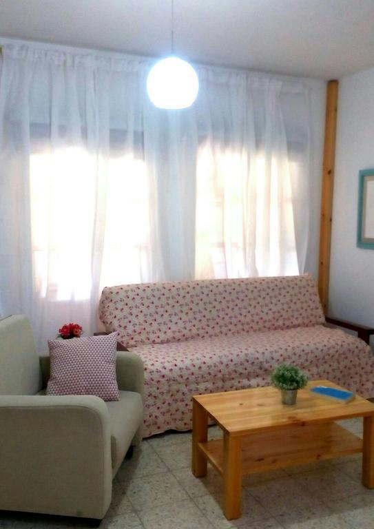 Jordan Valley One Room Apartment Menaẖemya Esterno foto